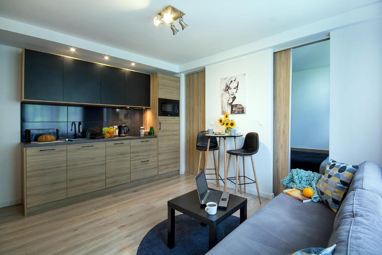 Apartment Compact I - Faktura Vat *