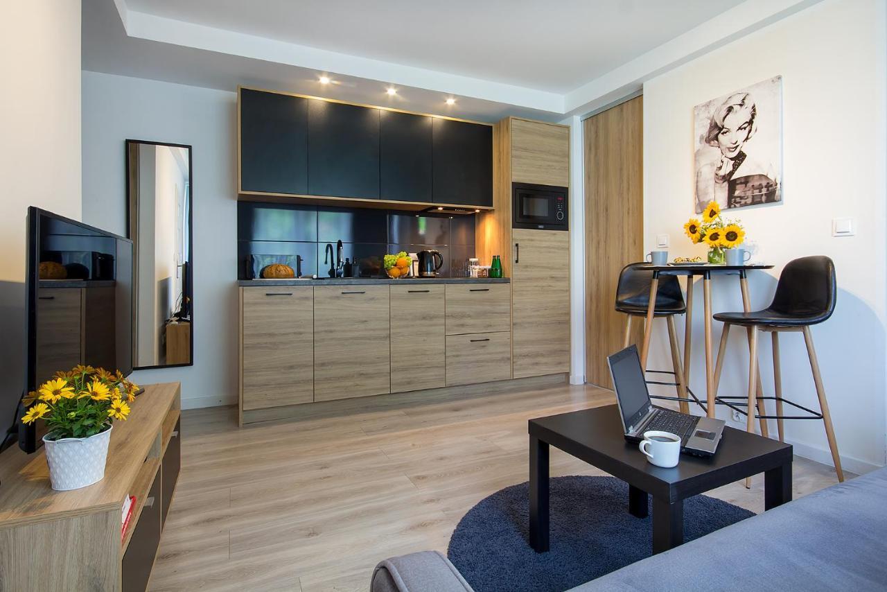 Compact I - Faktura Vat Apartment *