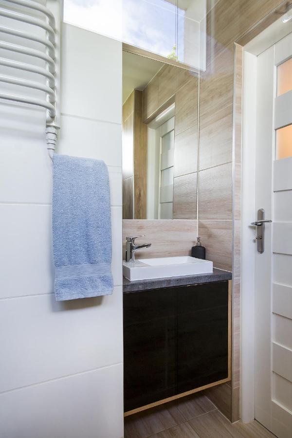 Apartment Compact I - Faktura Vat